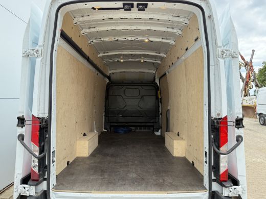 Ford E-Transit 68kWh 184PK L4H3 316km WLTP 95,6% (SOH) BEV Snelladen Carplay Climate control Laadkabel 360&deg; came... ActivLease financial lease