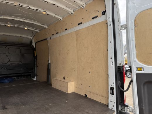 Ford E-Transit 68kWh 184PK L4H3 316km WLTP 95,6% (SOH) BEV Snelladen Carplay Climate control Laadkabel 360&deg; came... ActivLease financial lease