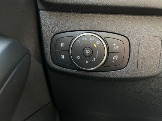 Ford Focus 1.0 EcoBoost B&O | Adaptieve cruise | Panoramadak | Trekhaak | Stoel- stuurverw. | Camera | Carplay ActivLease financial lease