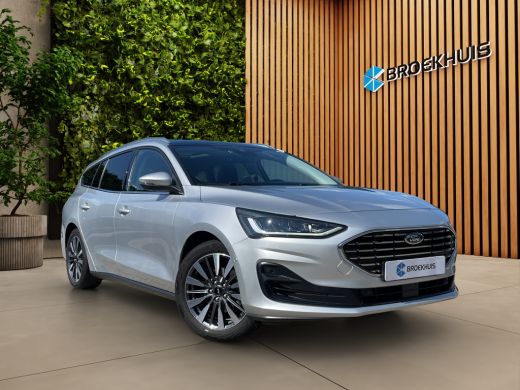 Ford Focus 1.0 EcoBoost B&O | Adaptieve cruise | Panoramadak | Trekhaak | Stoel- stuurverw. | Camera | Carplay ActivLease financial lease