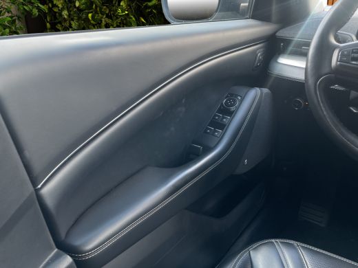 Ford Mustang Mach-E Mach-E 75KWH | 95%SOH! | NL auto | 1e eig. | B&O | Adaptieve Cruise | 360 camera | Panoramadak | ... ActivLease financial lease