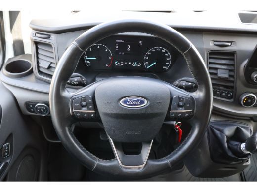 Ford Transit Custom 2.0 TDCI 170pk L2 H1 Airco Camera Trekhaak ActivLease financial lease