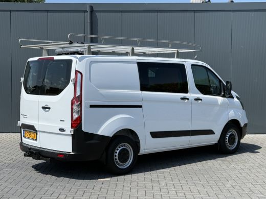 Ford Transit Custom 2.0 TDCI / L1H1 / 1e EIG. / 40.176 KM! / TREKHAAK / IMPERIAAL / INRICHTING / AIRCO / 3-ZITS ActivLease financial lease