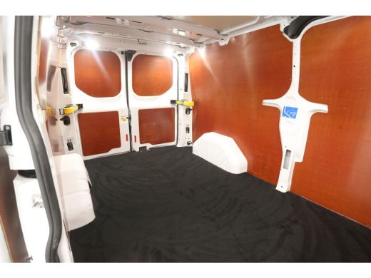Ford Transit Custom 2.0 TDCI L2H1 | 2800kg Trekgew. | Airco | Cruise | Trekhaak | Parkeersens. ActivLease financial lease