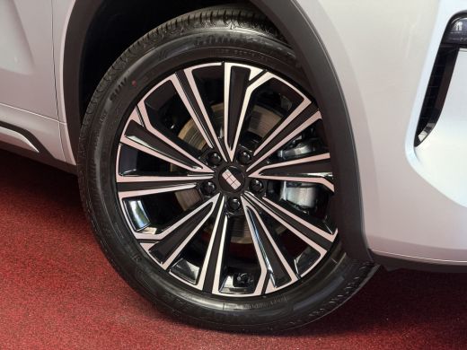 Geely Starray EM-i 1.5 MAX+ PHEV LONG RANGE BRUIN LEER 29,8 KWH | 136km WLTP | PANORAMADAK | MASSAGE /STOEL/VERW/KOE... ActivLease financial lease