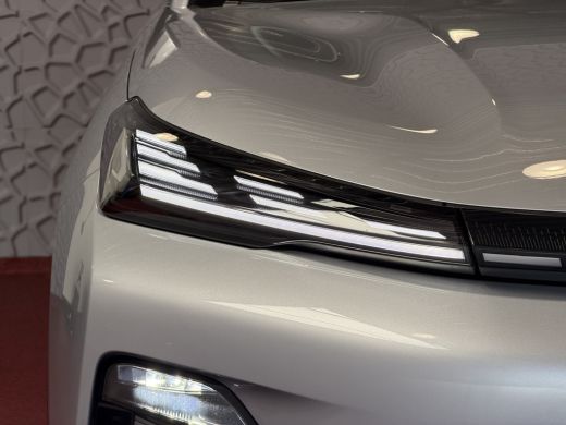 Geely Starray EM-i 1.5 MAX+ PHEV LONG RANGE BRUIN LEER 29,8 KWH | 136km WLTP | PANORAMADAK | MASSAGE /STOEL/VERW/KOE... ActivLease financial lease
