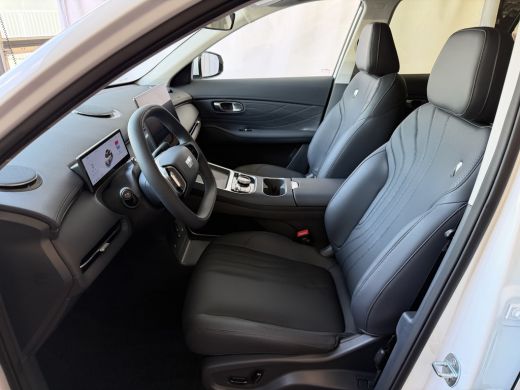 Geely Starray EM-i 1.5 PHEV PRO | STOEL- & STUURVERWARMING | 360&deg; CAMERA ActivLease financial lease