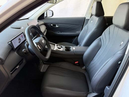 Geely Starray EM-i 1.5 PHEV PRO | STOEL- & STUURVERWARMING | 360&deg; CAMERA ActivLease financial lease