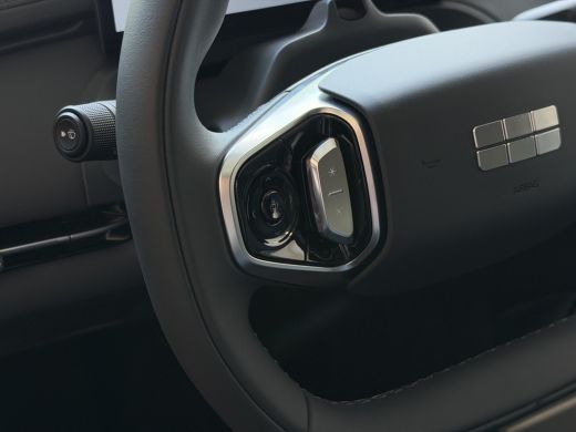 Geely Starray EM-i 1.5 PHEV PRO | STOEL- & STUURVERWARMING | 360&deg; CAMERA ActivLease financial lease