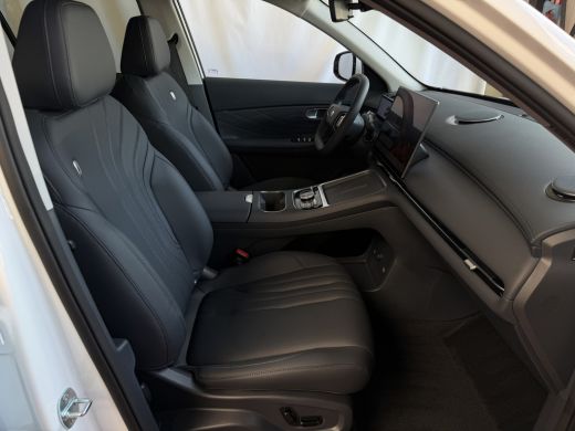 Geely Starray EM-i 1.5 PHEV PRO | STOEL- & STUURVERWARMING | 360&deg; CAMERA ActivLease financial lease