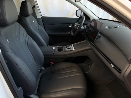 Geely Starray EM-i 1.5 PHEV PRO | STOEL- & STUURVERWARMING | 360&deg; CAMERA ActivLease financial lease