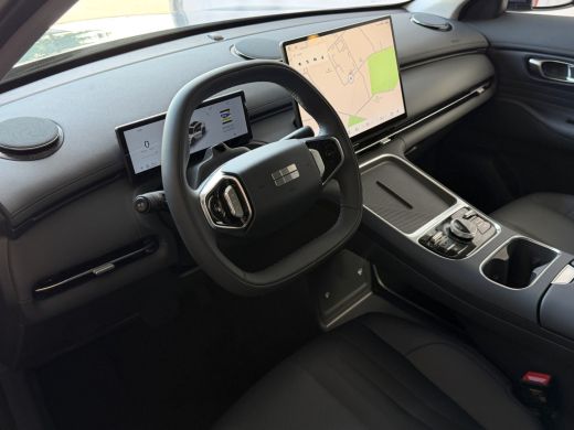 Geely Starray EM-i 1.5 PHEV PRO | STOEL- & STUURVERWARMING | 360&deg; CAMERA ActivLease financial lease