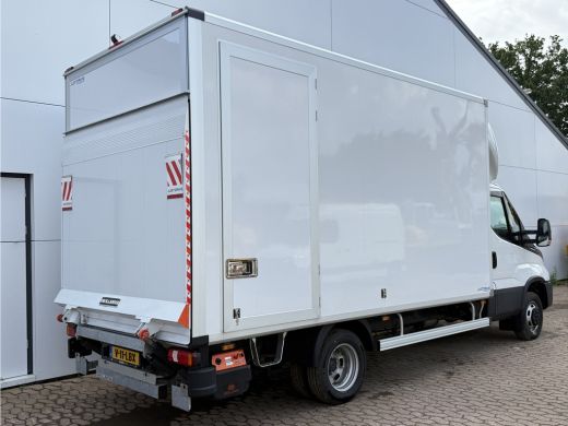 Iveco Daily 35C18H 3.0 Automaat Laadklep Bakwagen Meubelbak Dubbellucht Carplay Navigatie Climate Control Cru... ActivLease financial lease