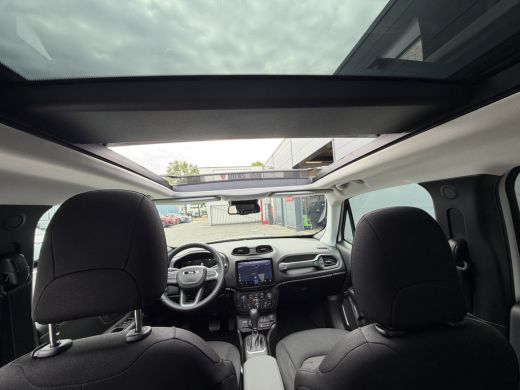 Jeep Renegade 4xe 240 Plug-in Hybrid Electric Trailhawk 4WD (Elektrisch Schuifdak - Stoel-/- stuurwielverwarmin... ActivLease financial lease