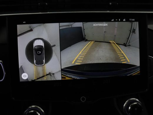 Lynk & Co 01 1.5 | SOH 88,3% | Panoramadak | Trekhaak | 360 Camera | Adaptive cruise | Climate control | Carpl... ActivLease financial lease