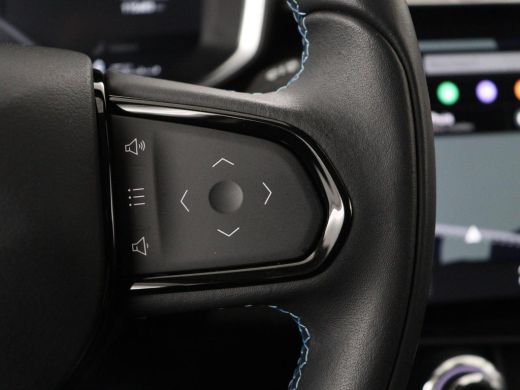 Lynk & Co 01 1.5 | SOH 88,3% | Panoramadak | Trekhaak | 360 Camera | Adaptive cruise | Climate control | Carpl... ActivLease financial lease