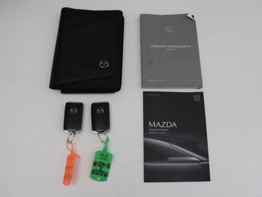Mazda 3 2.0 e-SkyActiv-X M Hybrid 186 Luxury | Aeropakket | Trekhaak | Stuur/stoelverwarming | Adaptive c... ActivLease financial lease