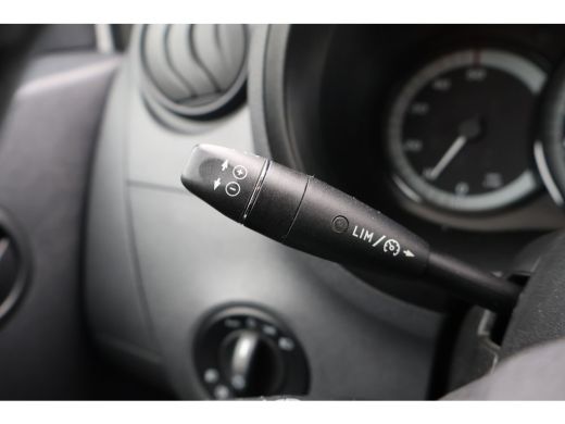 Mercedes-Benz Citan 111 CDI Airco Navigatie Camera Trekhaak ActivLease financial lease