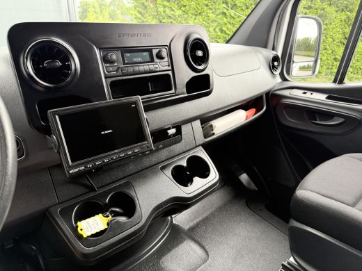 Mercedes-Benz Sprinter 311 2.2 CDI AUTOMAAT L3H2 EURO 6 / PostNL INRICHTING / AIRCO / 1e eigenaar / CAMERA / SIDEBARS ActivLease financial lease