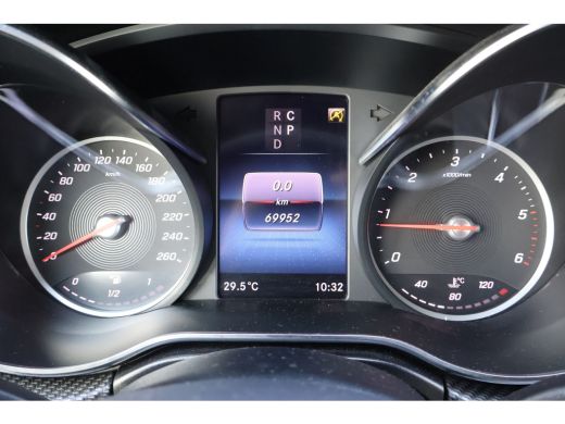 Mercedes-Benz V-Klasse 300d 4-MATIC Lang DC Avantgarde Edition AMG Burmester ActivLease financial lease