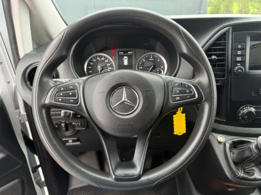 Mercedes-Benz Vito 116 CDI 164 PK / L2H1 / TREKHAAK / CAMERA / NAVI / CRUISE / AIRCO / PDC ActivLease financial lease