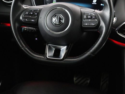 MG EHS 1.5 TGDI Luxury | SOH 92,1% | Panoramadak | 360 Camera | Adaptive cruise | Navigatie | DAB+ | Blu... ActivLease financial lease