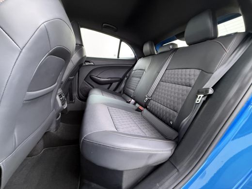 MG MG3 1.5 Hybrid+ Luxury 7 JAAR MG FABRIEKS GARANTIE TM 02-2032 | STOEL + STUURVERWARMING | 360 CAMERA ... ActivLease financial lease