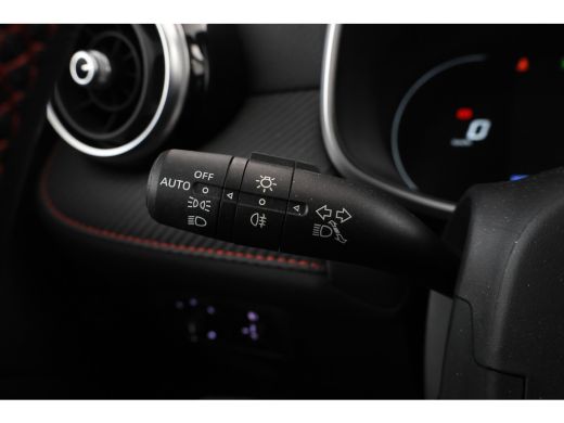 MG ZS EV EV Long Range Luxury 70 kWh Panorama, 360 camera, Apple carplay! ActivLease financial lease