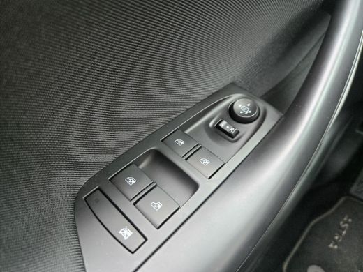 Opel Astra 1.2 Turbo Edition NL-AUTO | TREKHAAK | CAMERA | LED ActivLease financial lease