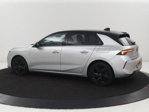 Opel Astra 1.6 Hybrid GS Line | SOH 97.7% | Adaptive cruise | Stuur/stoel verwarming | 360 camera | Climate ... ActivLease financial lease