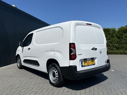 Opel Combo 1.6D 100 PK / L2H1 / AIRCO / CRUISE / NAVI / ECC / APPLE CARPLAY / ANDROID AUTO / PDC ActivLease financial lease