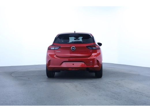 Opel Corsa 1.2 Edition Unieke Kmstand! | 100% onderhouden | Stuur & Stoelverwarming | Parkeersensoren | Carp... ActivLease financial lease