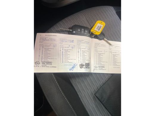 Opel Corsa 1.2 Edition Unieke Kmstand! | 100% onderhouden | Stuur & Stoelverwarming | Parkeersensoren | Carp... ActivLease financial lease