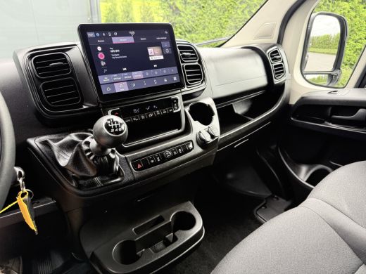 Opel Movano 2.2D 120 PK / L2H2 / ** NIEUW BPM VRIJ ** / TREKHAAK / CAMERA / 3-ZITS / ECC / LED / CRUISE / LAN... ActivLease financial lease