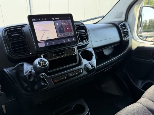 Opel Movano 2.2D 120 PK / L2H2 / ** NIEUW BPM VRIJ ** / TREKHAAK / CAMERA / 3-ZITS / ECC / LED / CRUISE / LAN... ActivLease financial lease