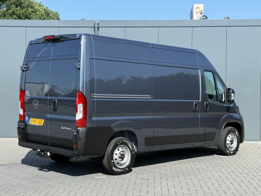 Opel Movano 2.2D 120 PK / L2H2 / ** NIEUW BPM VRIJ ** / TREKHAAK / CAMERA / 3-ZITS / ECC / LED / CRUISE / LAN... ActivLease financial lease