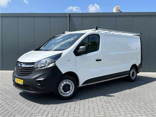 Opel Vivaro 1.6 CDTI 122 PK E6 / L2H1 / IMPERIAAL / TREKHAAK / 3 ZITS / AIRCO / NAVI / CRUISE ActivLease financial lease