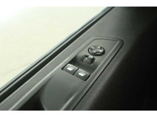 Opel Vivaro-e Toyota ProAce Electric Worker 50 kWh L2H1 | Snelladen | SOH 99% | Airco | Cruise | 3 Zits ActivLease financial lease