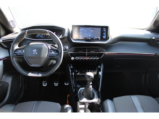 Peugeot 2008 1.2 PureTech GT | Navigatie | Camera | Apple carplay | Full LED | NL auto | Parkeersensoren | ActivLease financial lease