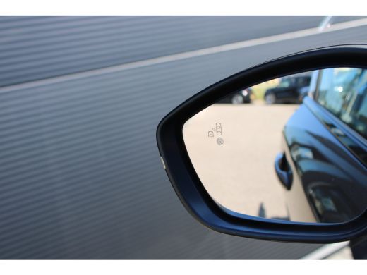 Peugeot 2008 1.2 PureTech GT | Navigatie | Camera | Apple carplay | Full LED | NL auto | Parkeersensoren | ActivLease financial lease