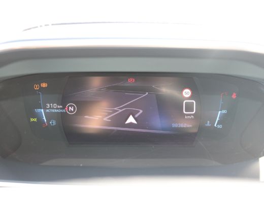Peugeot 2008 1.2 PureTech GT | Navigatie | Camera | Apple carplay | Full LED | NL auto | Parkeersensoren | ActivLease financial lease
