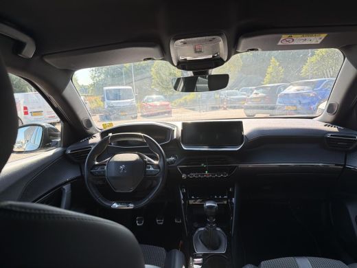 Peugeot 2008 1.2 PureTech GT | Navigatie | Camera | Apple carplay | Full LED | NL auto | Parkeersensoren | ActivLease financial lease
