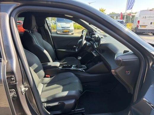 Peugeot 2008 1.2 PureTech GT | Navigatie | Camera | Apple carplay | Full LED | NL auto | Parkeersensoren | ActivLease financial lease