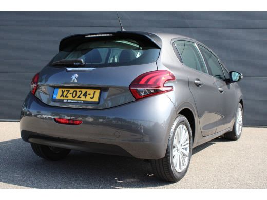 Peugeot 208 1.2 PureTech 110pk Allure | Navigatie | Panoramadak | Apple carplay | Bluetooth | NL auto | 62.00... ActivLease financial lease