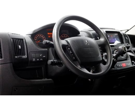 Peugeot Boxer 335 2.2 BlueHDi 140pk L3H3 Premium Airco/Camera 05-2022 ActivLease financial lease