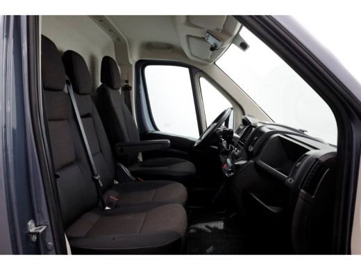 Peugeot Boxer 335 2.2 BlueHDi 140pk L3H3 Premium Airco/Camera 05-2022 ActivLease financial lease