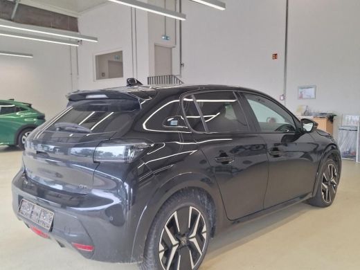 Peugeot e-208 EV GT 51 kWh Alcantara Bekleding | Elek. Stoel met massage | Camera Voor + Achter | Cruise | Clim... ActivLease financial lease