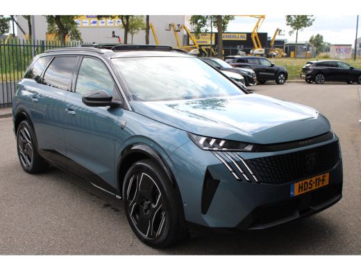 Peugeot e-5008 GT Avantage 73 kWh 7p | Panorama/schuifdak | Lederen bekleding | Massage | 20 Inch lichtmetaal | ... ActivLease financial lease