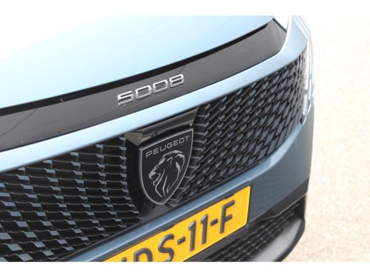 Peugeot e-5008 GT Avantage 73 kWh 7p | Panorama/schuifdak | Lederen bekleding | Massage | 20 Inch lichtmetaal | ... ActivLease financial lease