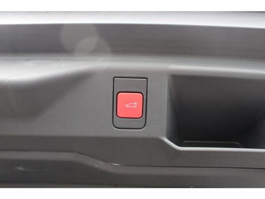 Peugeot e-5008 GT Avantage 73 kWh 7p | Panorama/schuifdak | Lederen bekleding | Massage | 20 Inch lichtmetaal | ... ActivLease financial lease